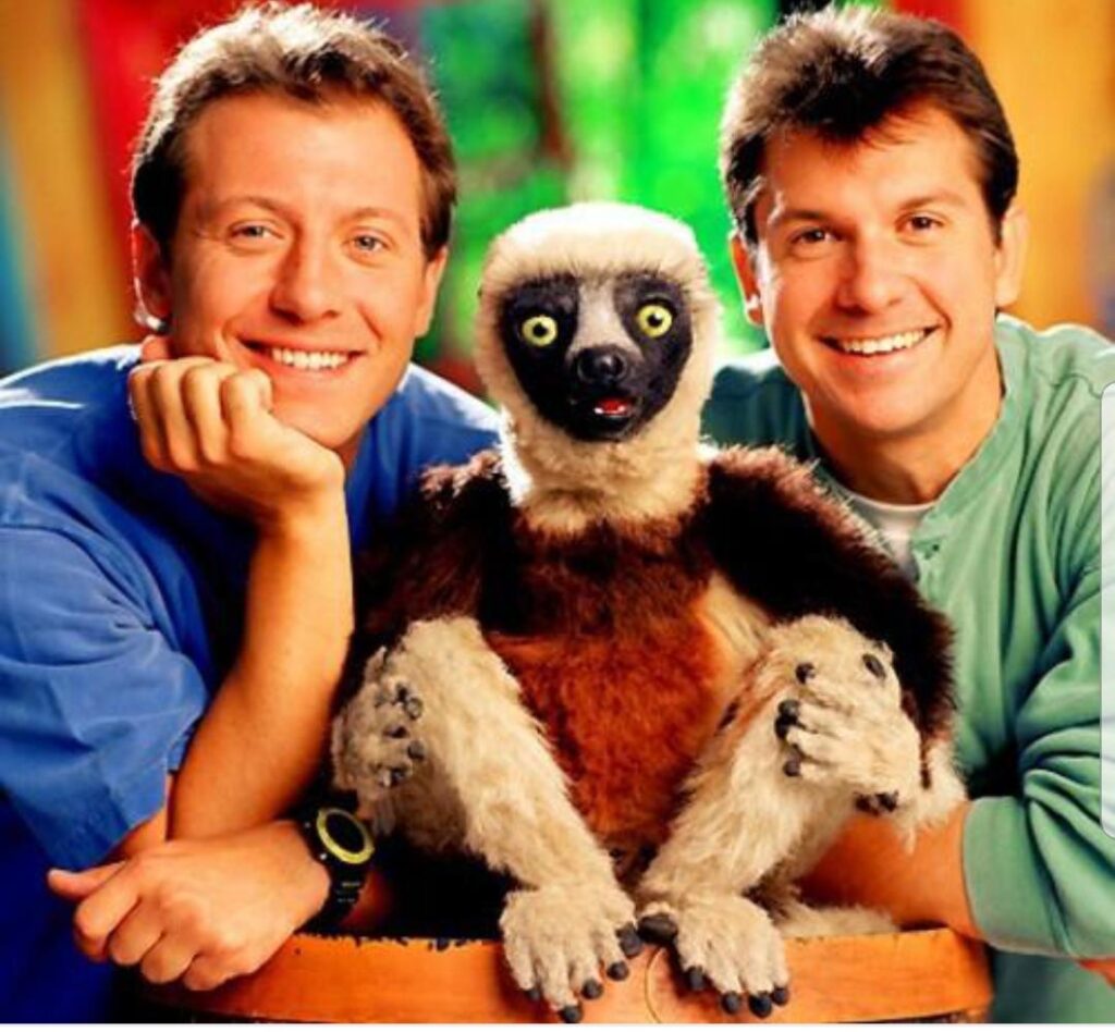 Zaboomafoo with hosts