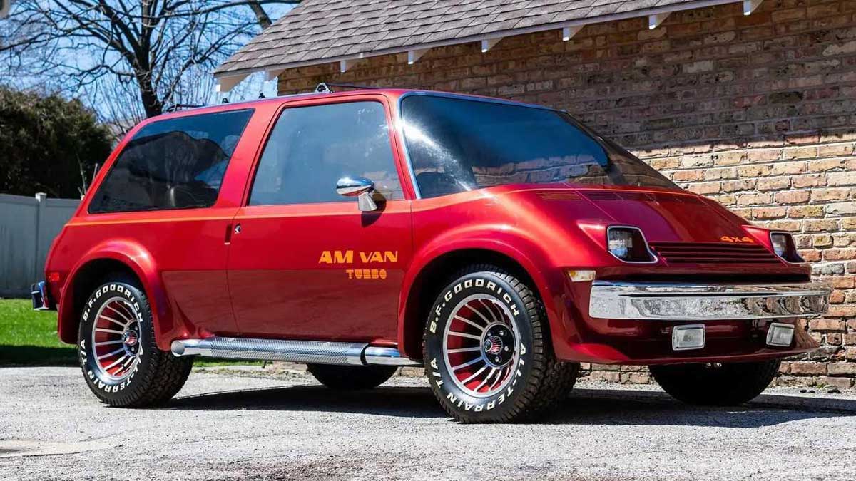 Photo of a red AMC AM Van (1977) concept car